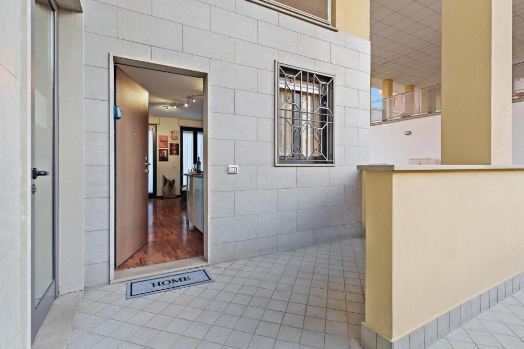 Milano-M1 Rock House Apartment Luaran gambar