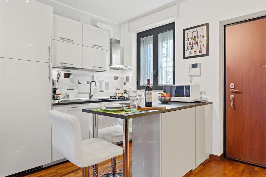 Milano-M1 Rock House Apartment Luaran gambar